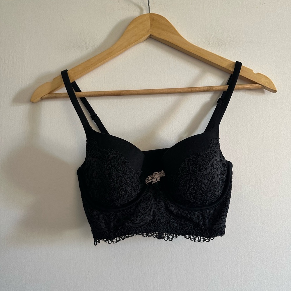 Victoria’s Secret Black Body by Victoria Lined Demi Lace Overlay Bra size 34C